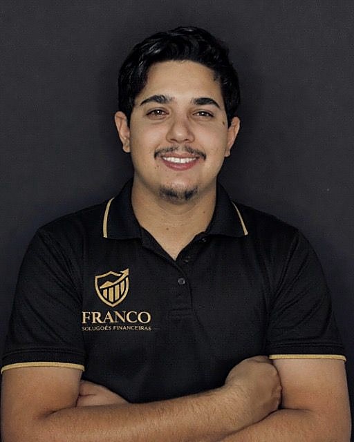 Pedro Alexandre, responsável pelo atendimento da FRANCO Soluções Financeiras